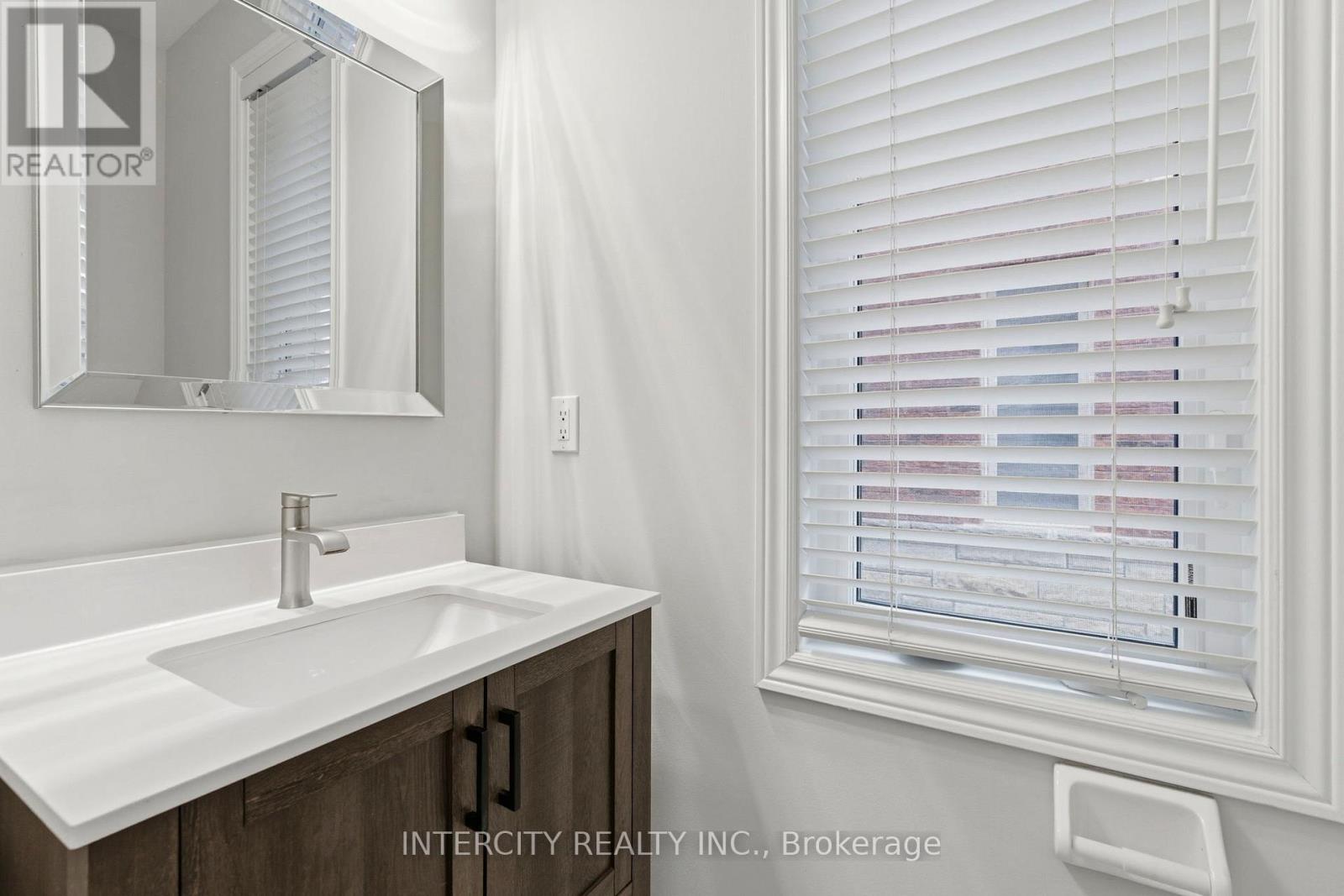 34 Alexie Way, Vaughan, Ontario  L4H 3V3 - Photo 17 - N12963570