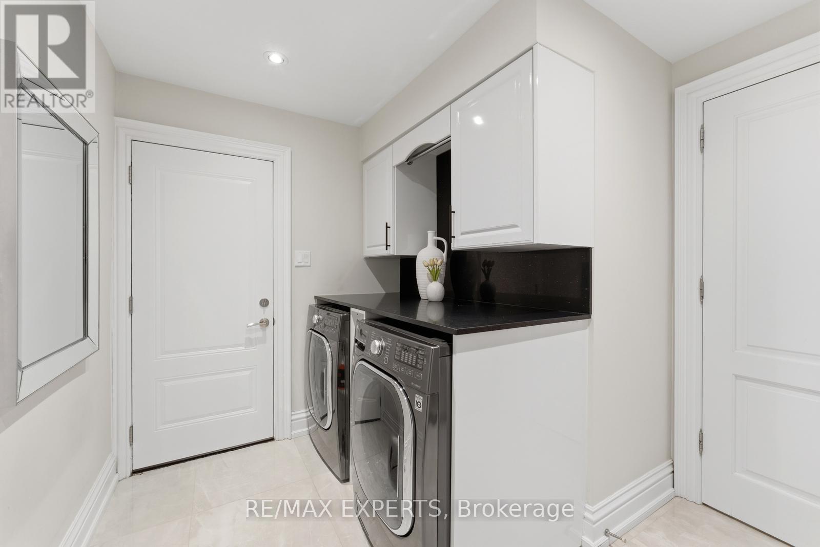 102 Kiloran Avenue, Vaughan, Ontario  L4L 3A8 - Photo 18 - N12963586