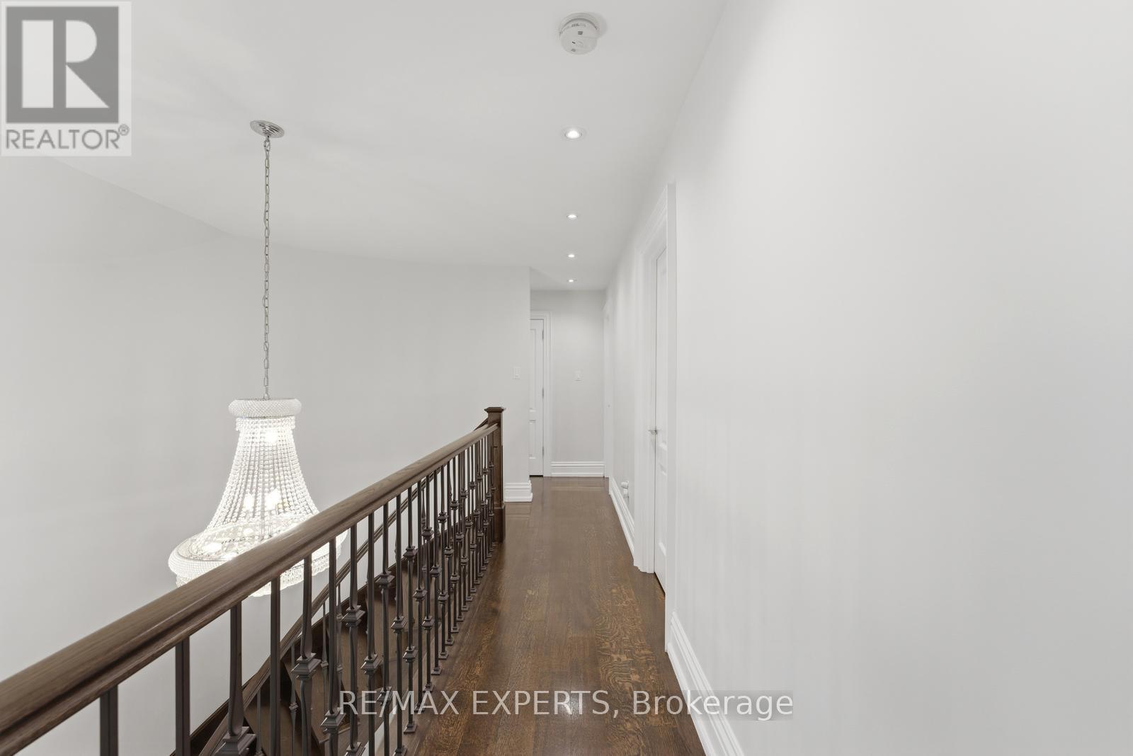 102 Kiloran Avenue, Vaughan, Ontario  L4L 3A8 - Photo 21 - N12963586