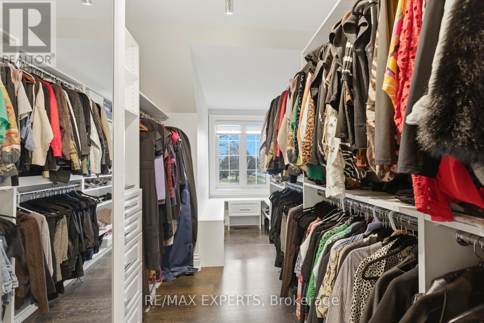 102 Kiloran Avenue, Vaughan, Ontario  L4L 3A8 - Photo 28 - N12963586