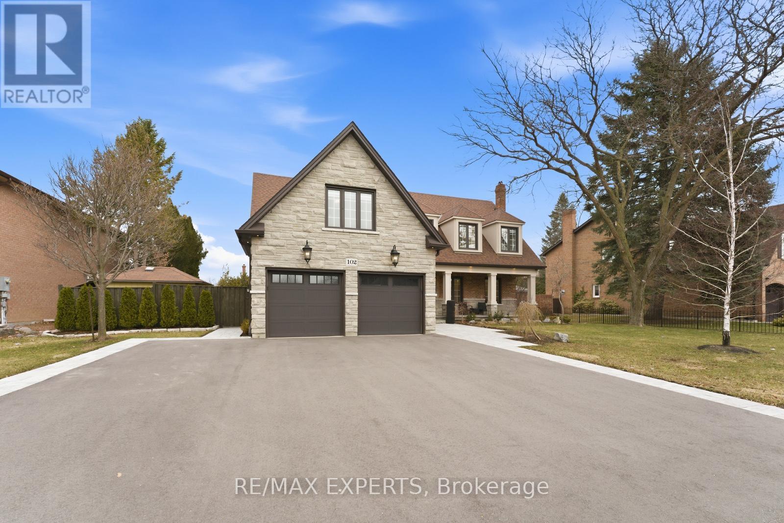 102 Kiloran Avenue, Vaughan, Ontario  L4L 3A8 - Photo 3 - N12963586