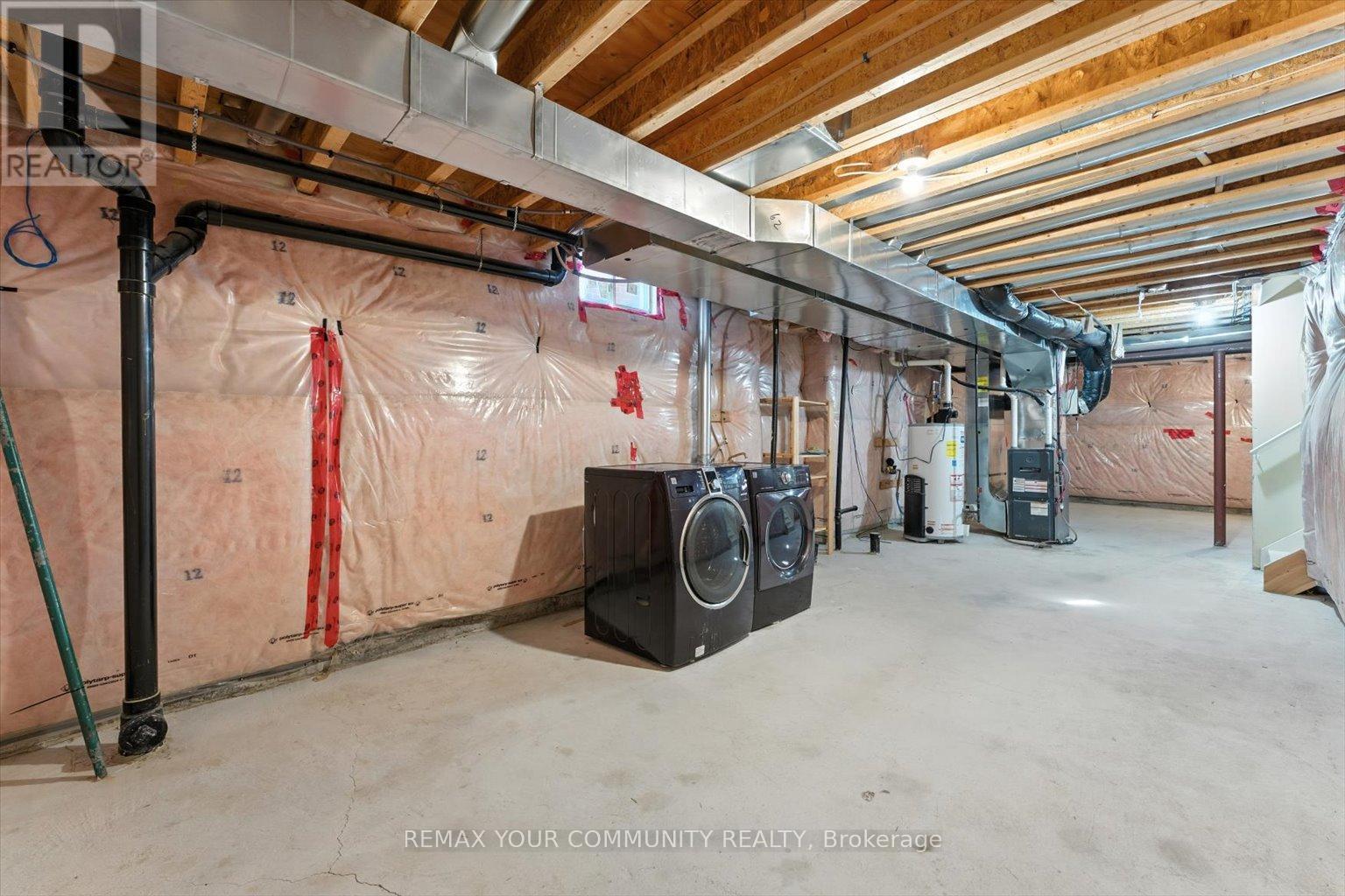 23 Lucida Court, Whitchurch-Stouffville, Ontario  L4A 1S1 - Photo 32 - N12963592