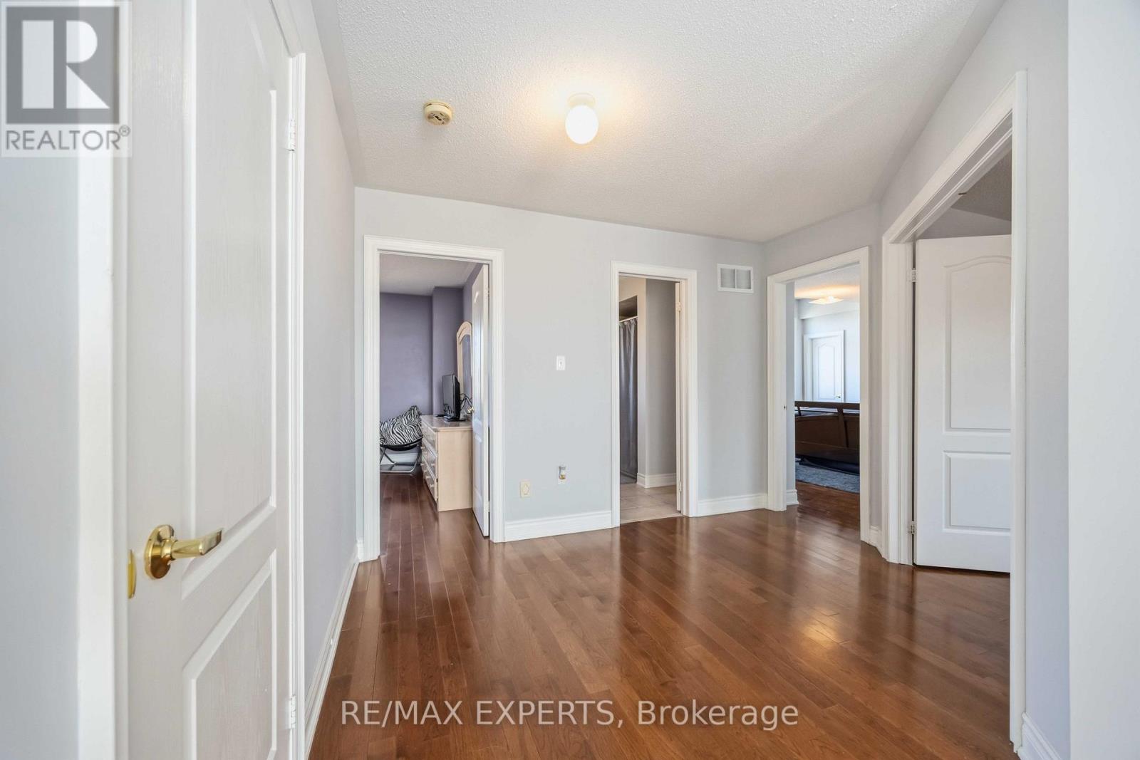 135 Pieta Place, Vaughan, Ontario  L4H 3G2 - Photo 18 - N12963600