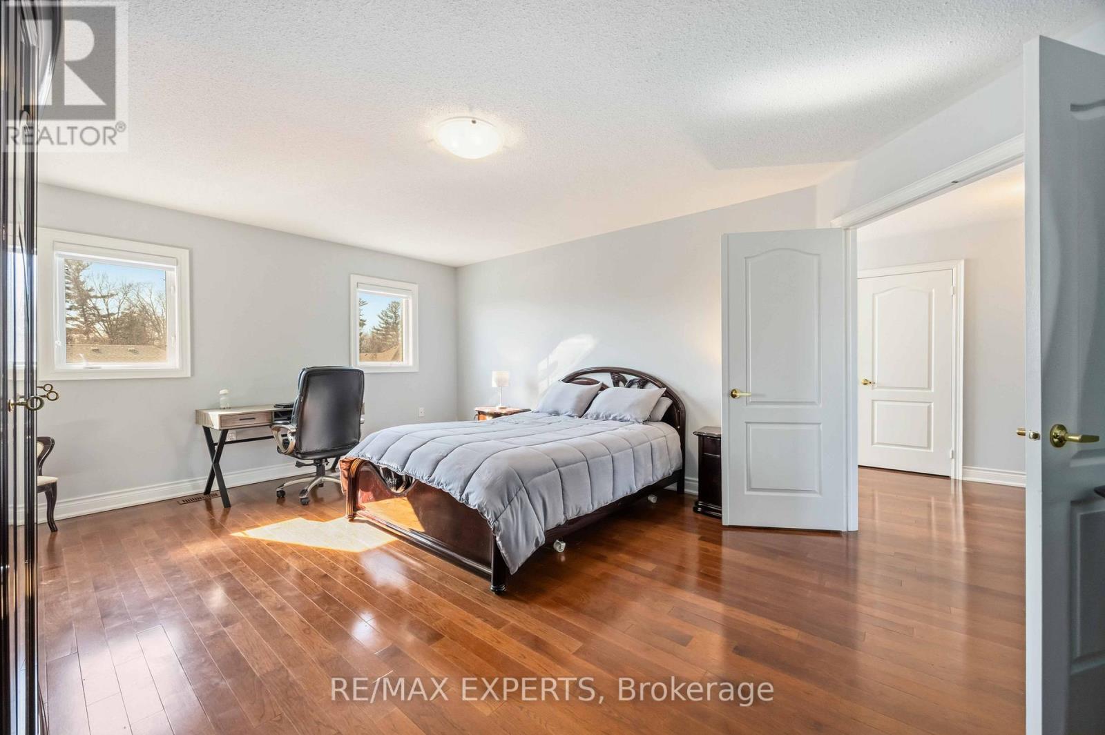 135 Pieta Place, Vaughan, Ontario  L4H 3G2 - Photo 19 - N12963600