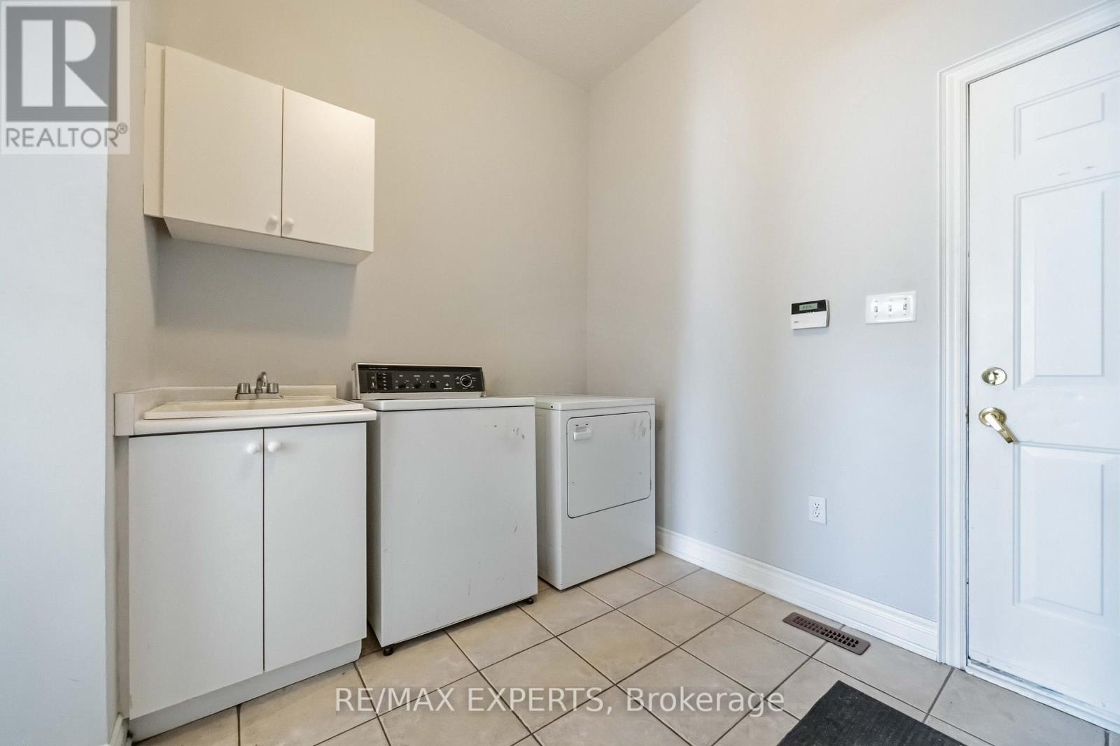 135 Pieta Place, Vaughan, Ontario  L4H 3G2 - Photo 30 - N12963600