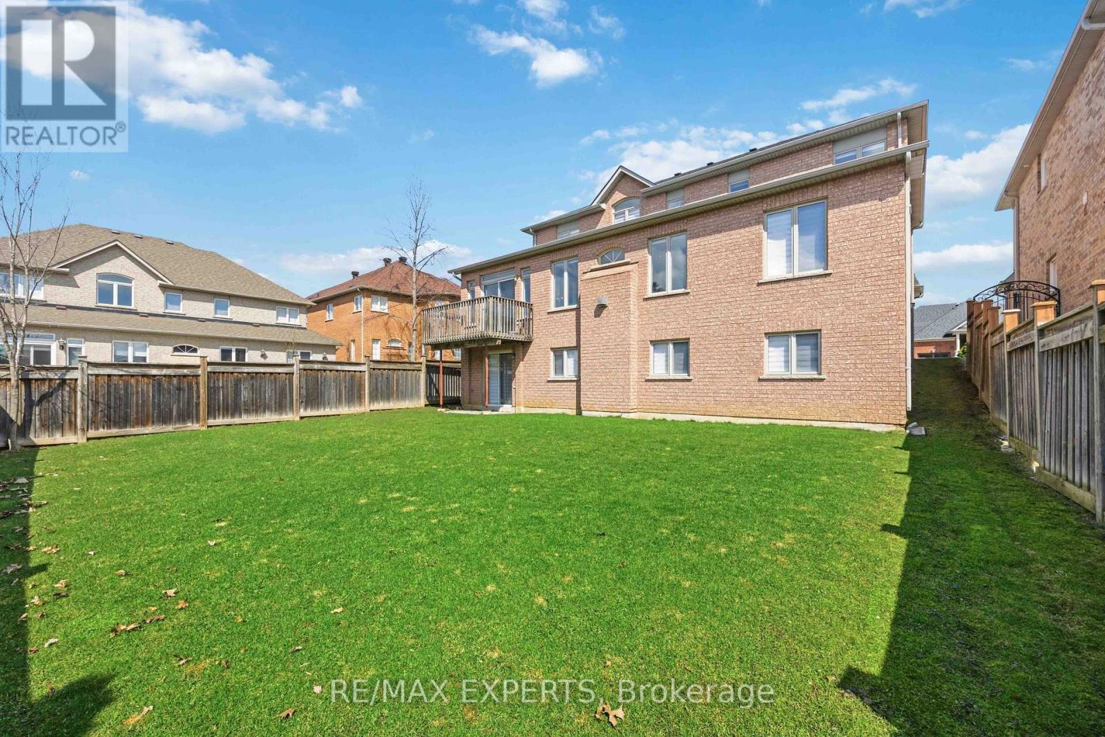 135 Pieta Place, Vaughan, Ontario  L4H 3G2 - Photo 32 - N12963600