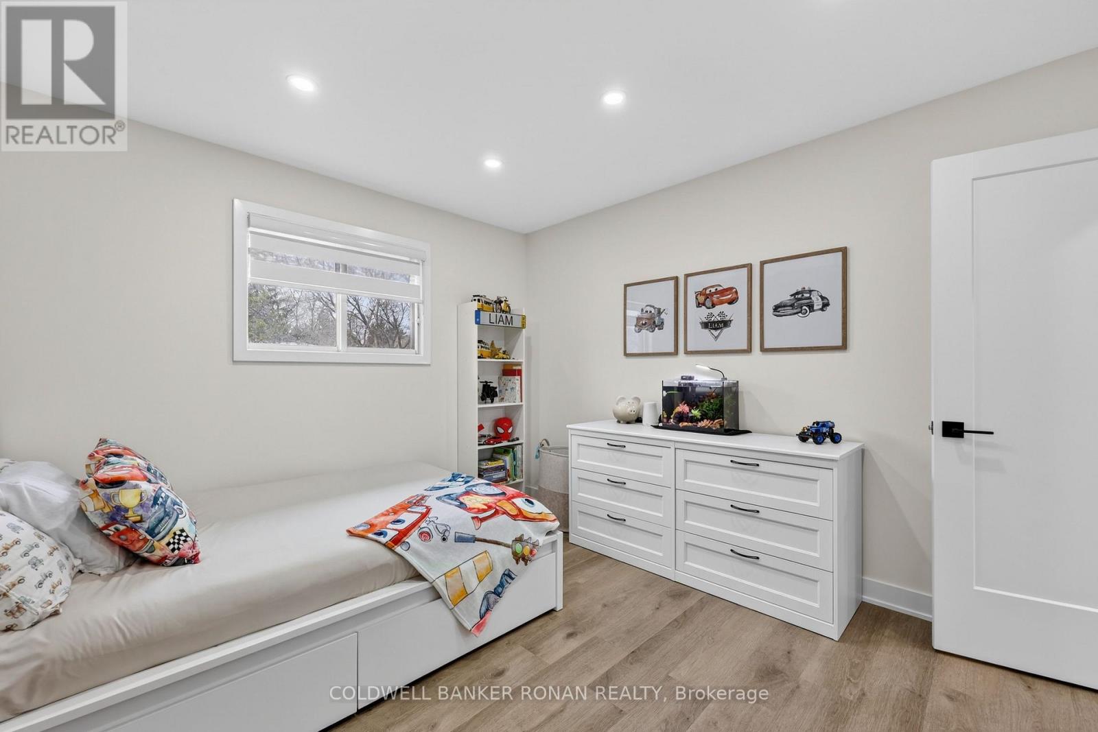 5 John Street, Adjala-Tosorontio, Ontario  L0G 1L0 - Photo 22 - N12963660