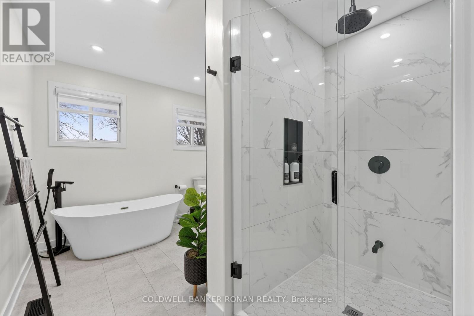 5 John Street, Adjala-Tosorontio, Ontario  L0G 1L0 - Photo 23 - N12963660