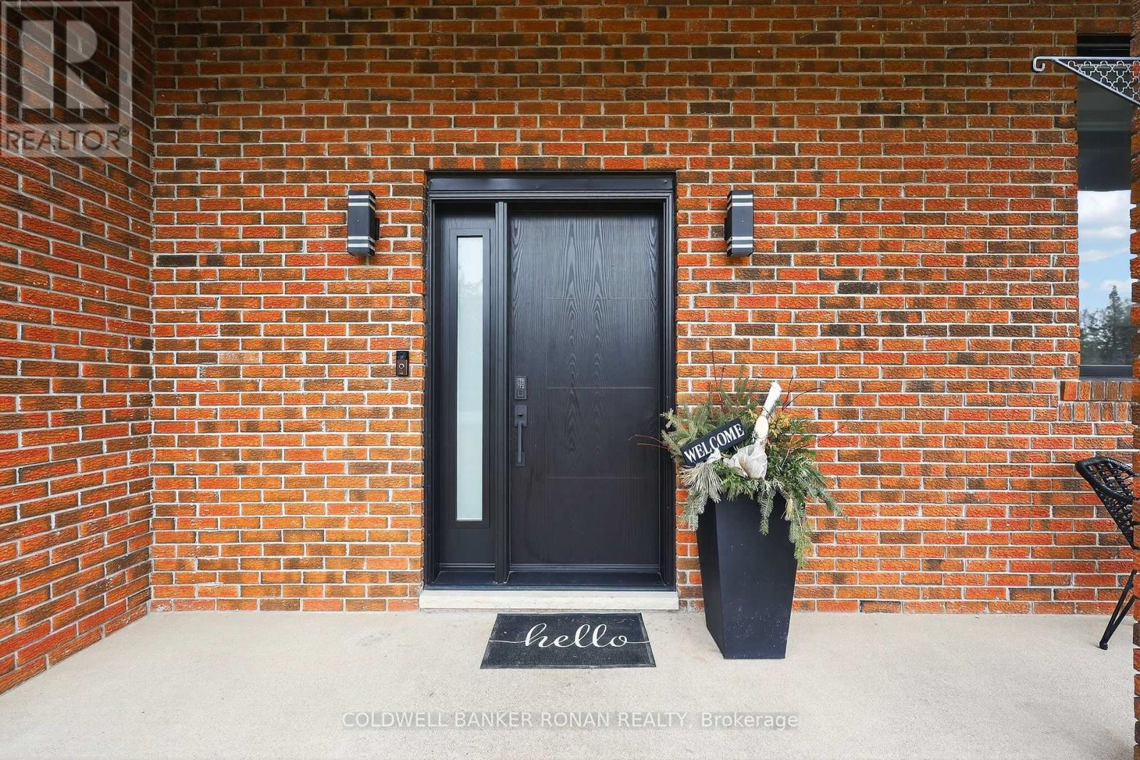 5 John Street, Adjala-Tosorontio, Ontario  L0G 1L0 - Photo 4 - N12963660