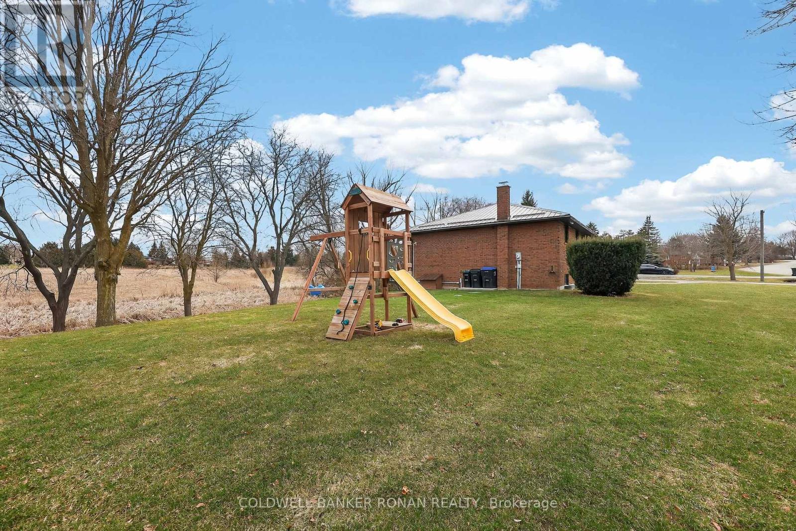 5 John Street, Adjala-Tosorontio, Ontario  L0G 1L0 - Photo 44 - N12963660