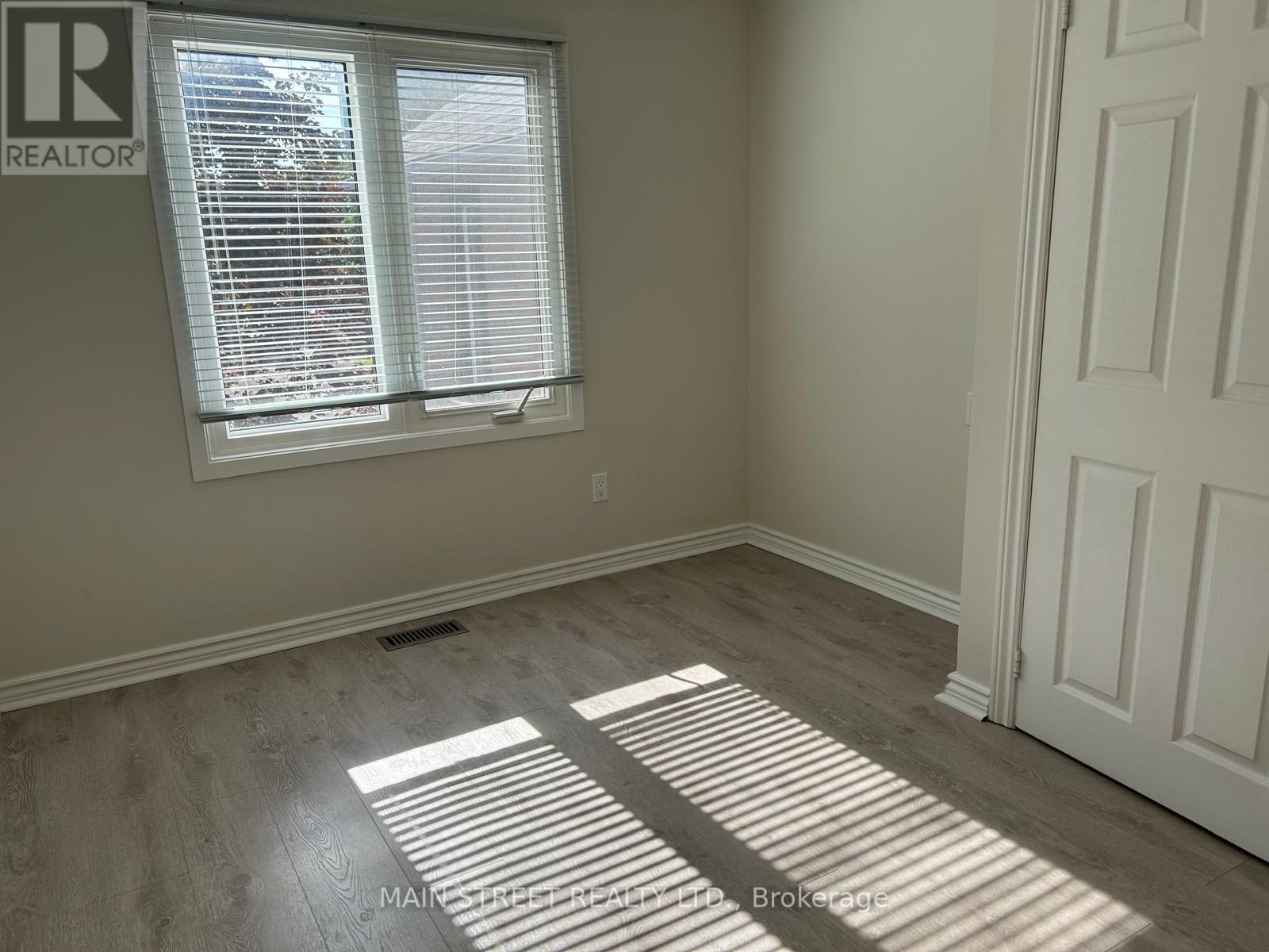 156 Observatory Lane, Richmond Hill, Ontario  L4C 8K8 - Photo 18 - N12963696