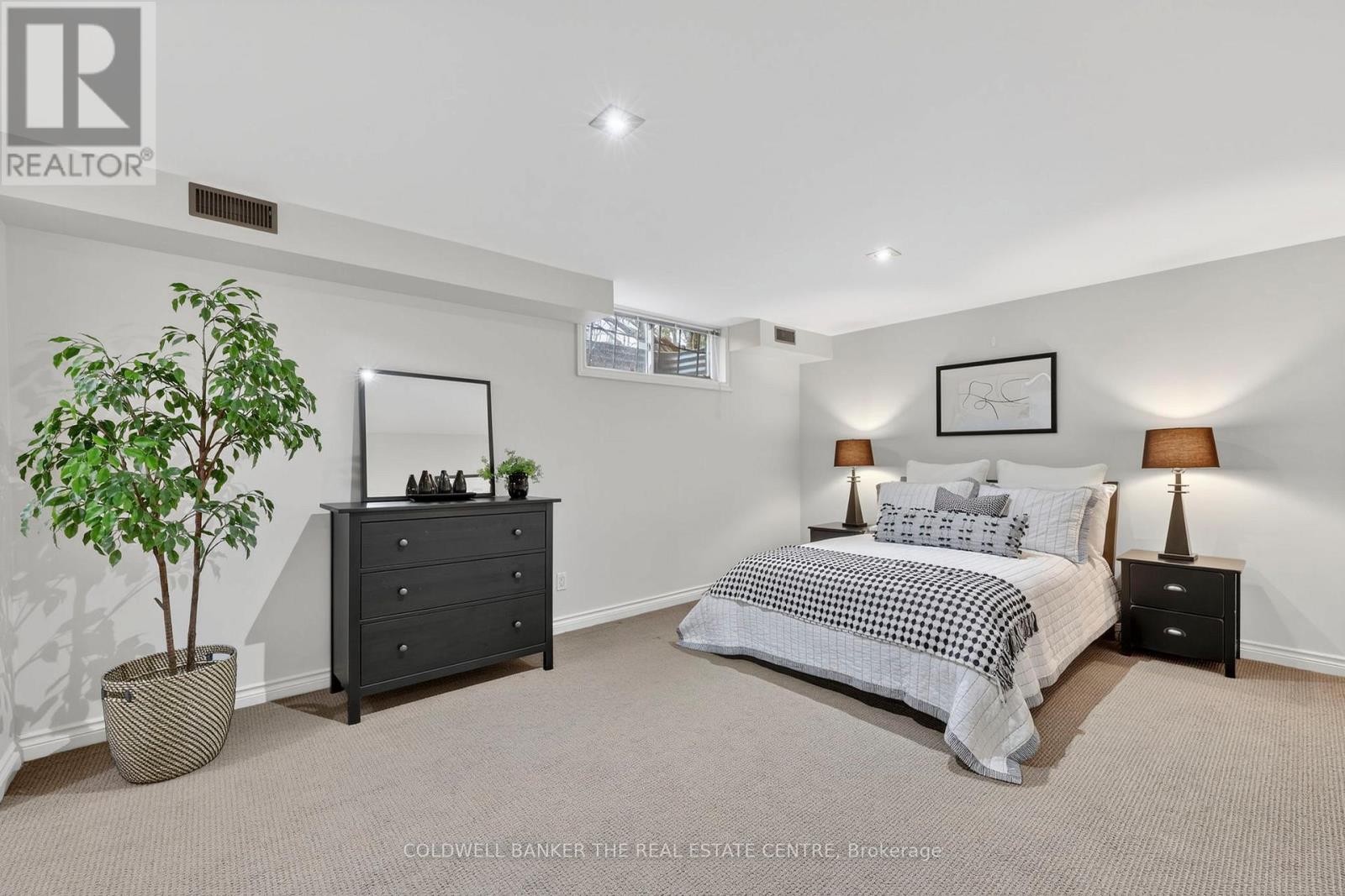 172 Millard Avenue, Newmarket, Ontario  L3Y 1Z2 - Photo 30 - N12963700