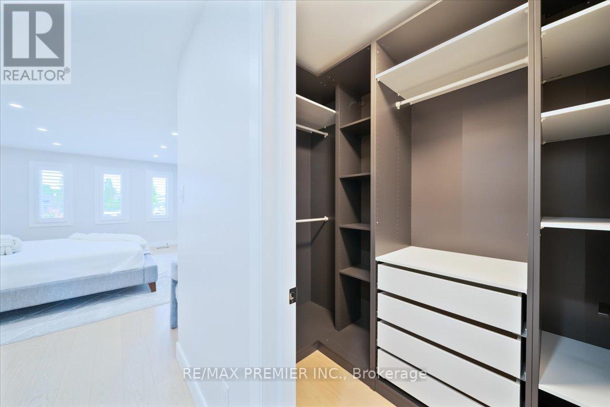 157 Jeanne Drive, Vaughan, Ontario  L4L 1X8 - Photo 23 - N12963712