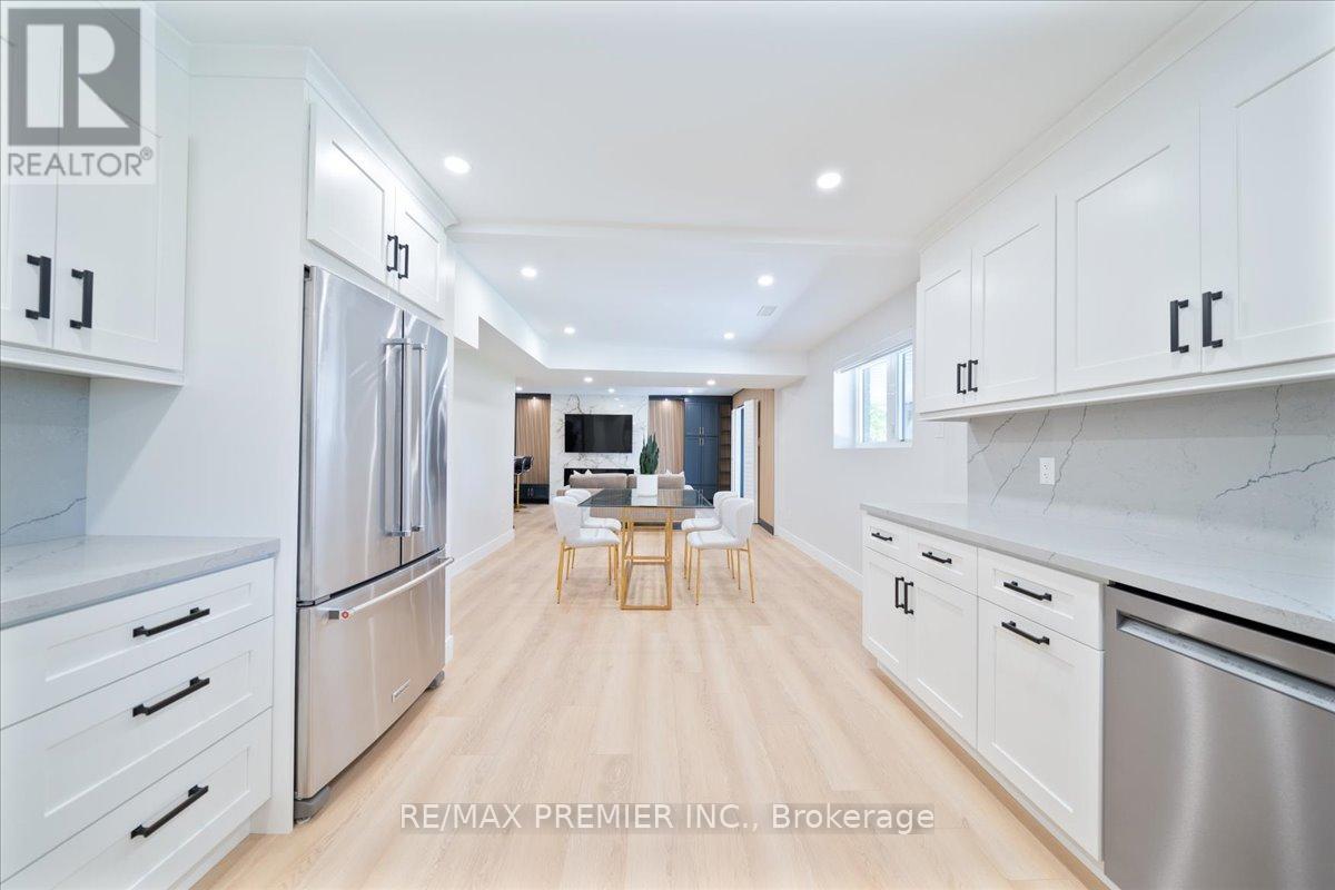 157 Jeanne Drive, Vaughan, Ontario  L4L 1X8 - Photo 40 - N12963712