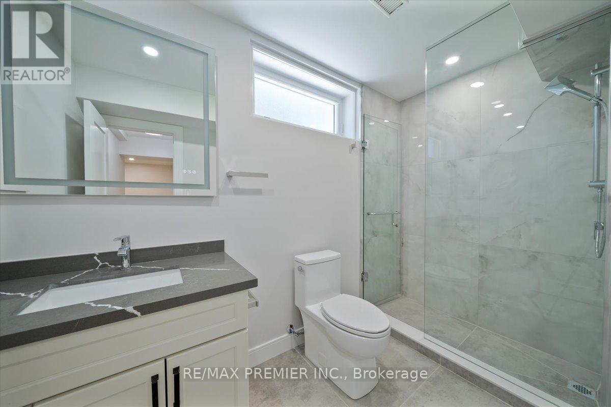 157 Jeanne Drive, Vaughan, Ontario  L4L 1X8 - Photo 44 - N12963712