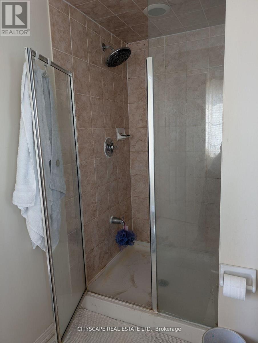 153 Hawkview Boulevard, Vaughan, Ontario  L4H 3S5 - Photo 14 - N12963732