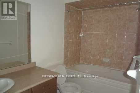 153 Hawkview Boulevard, Vaughan, Ontario  L4H 3S5 - Photo 5 - N12963732