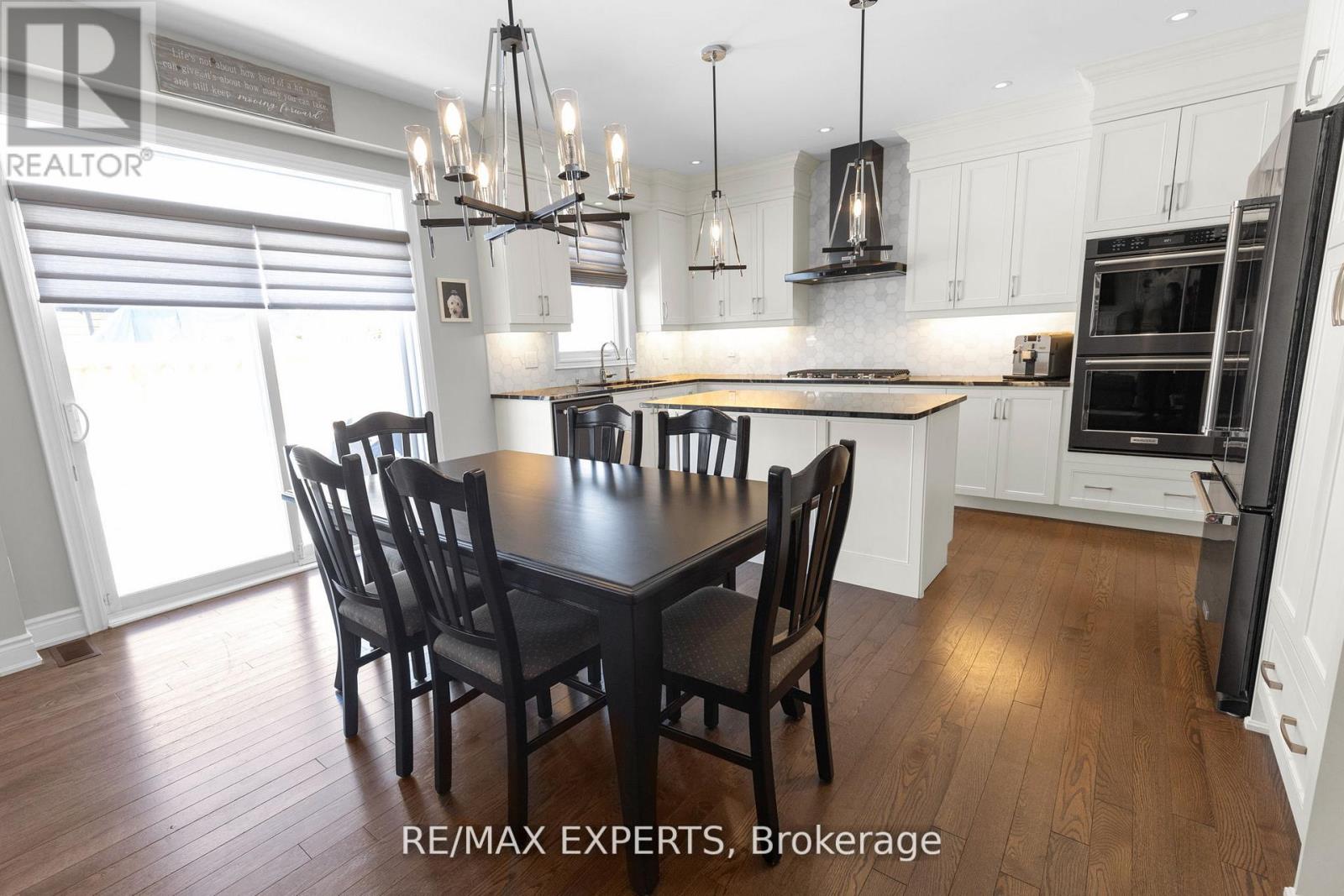 24 Mckay Avenue, New Tecumseth, Ontario  L0G 1W0 - Photo 16 - N12963750