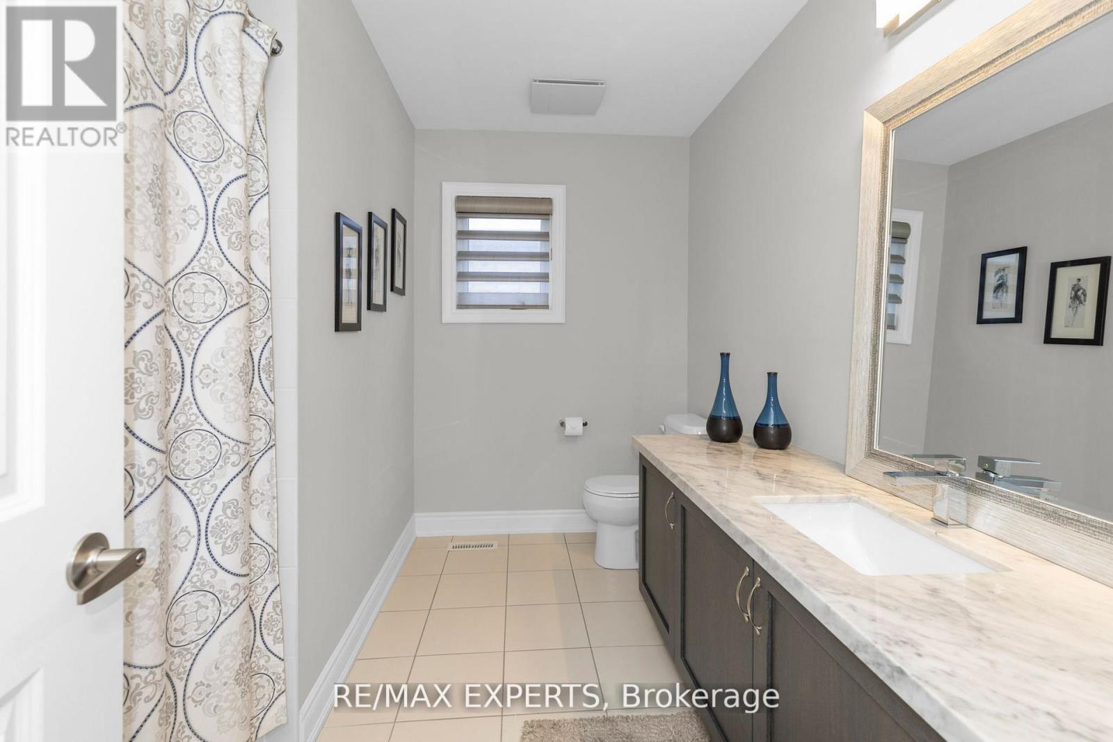 24 Mckay Avenue, New Tecumseth, Ontario  L0G 1W0 - Photo 40 - N12963750