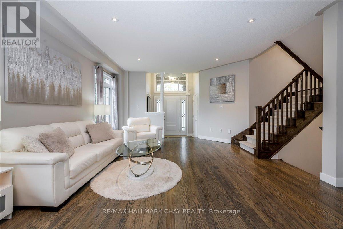 1300 Hunter Street, Innisfil, Ontario  L9S 0H1 - Photo 4 - N12963752