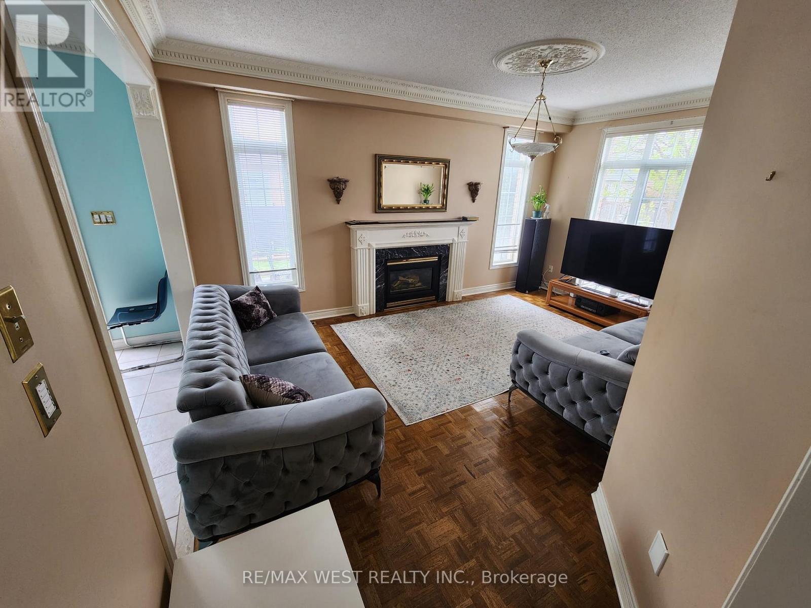 379 Sonoma Boulevard, Vaughan, Ontario  L4H 1S1 - Photo 21 - N12963762