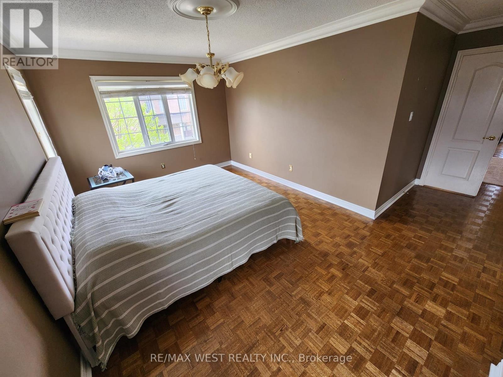 379 Sonoma Boulevard, Vaughan, Ontario  L4H 1S1 - Photo 25 - N12963762