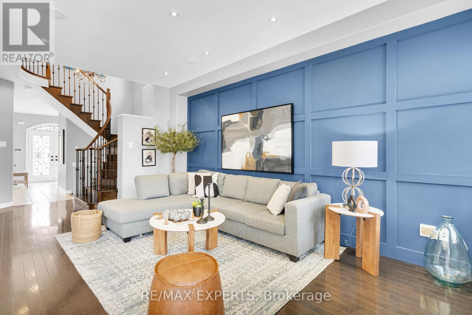 21 Beth Avenue, Richmond Hill, Ontario  L4E 0J8 - Photo 12 - N12963784