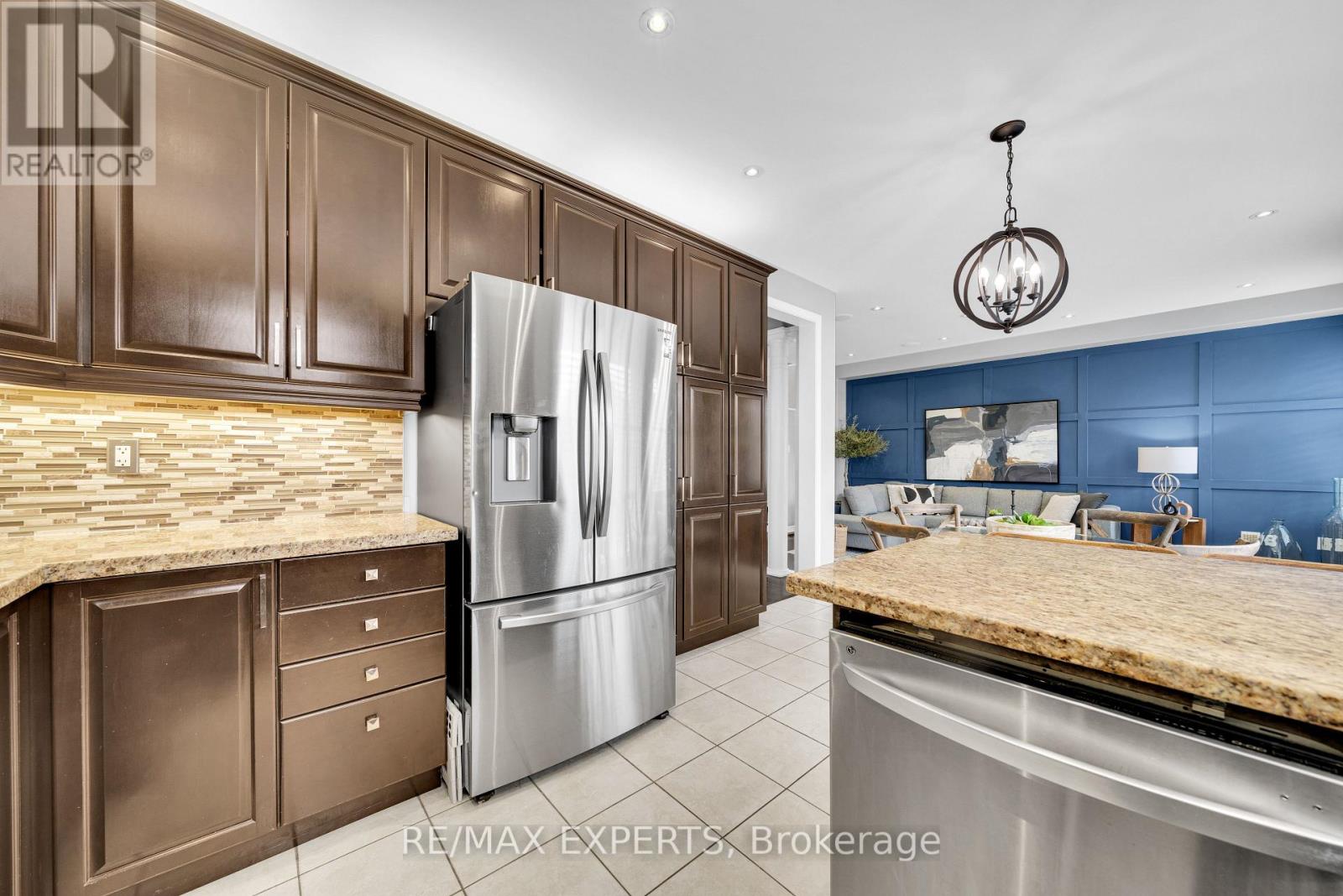 21 Beth Avenue, Richmond Hill, Ontario  L4E 0J8 - Photo 17 - N12963784