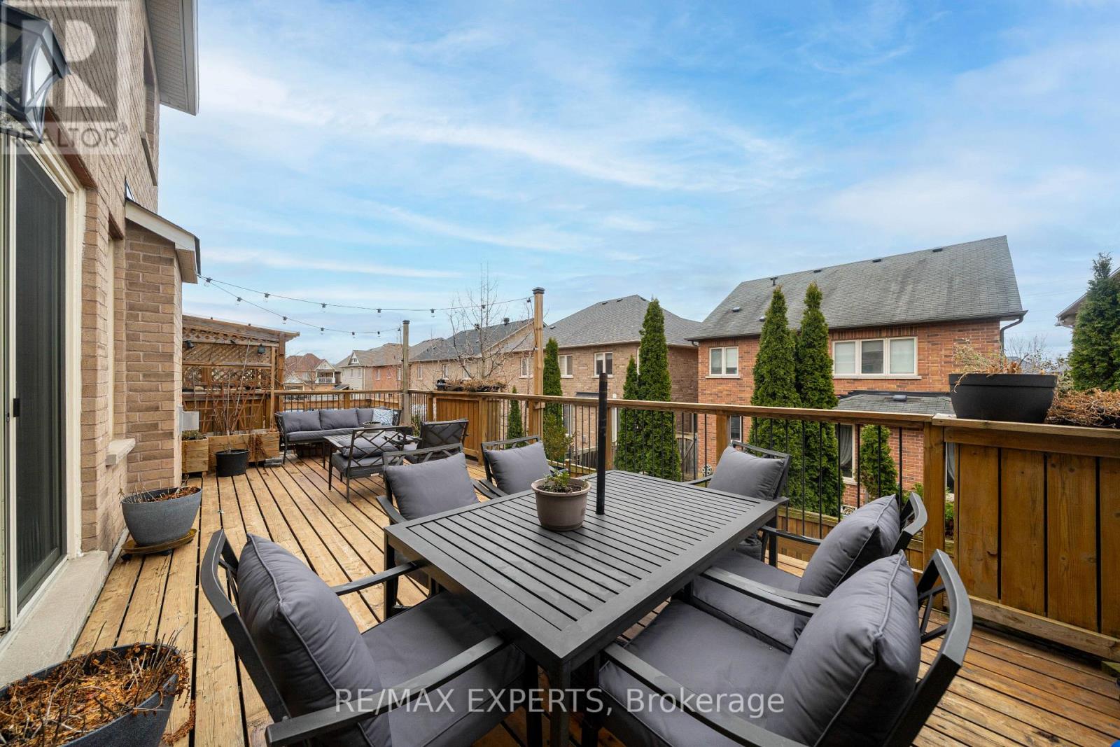 21 Beth Avenue, Richmond Hill, Ontario  L4E 0J8 - Photo 21 - N12963784