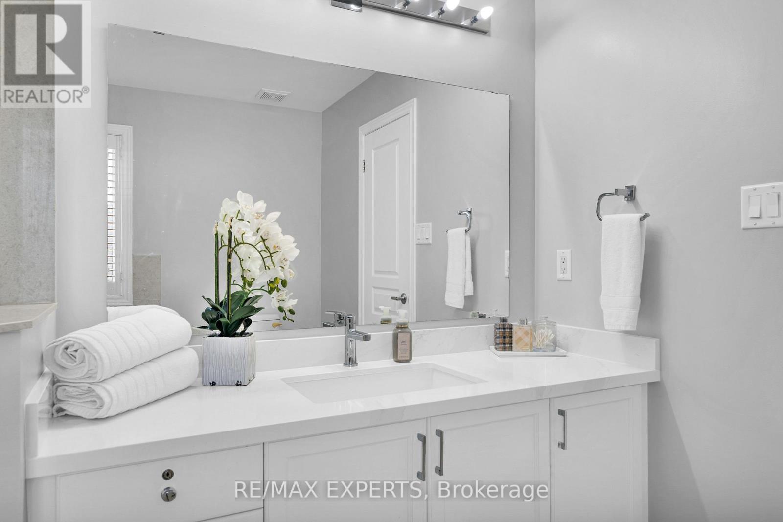 21 Beth Avenue, Richmond Hill, Ontario  L4E 0J8 - Photo 28 - N12963784