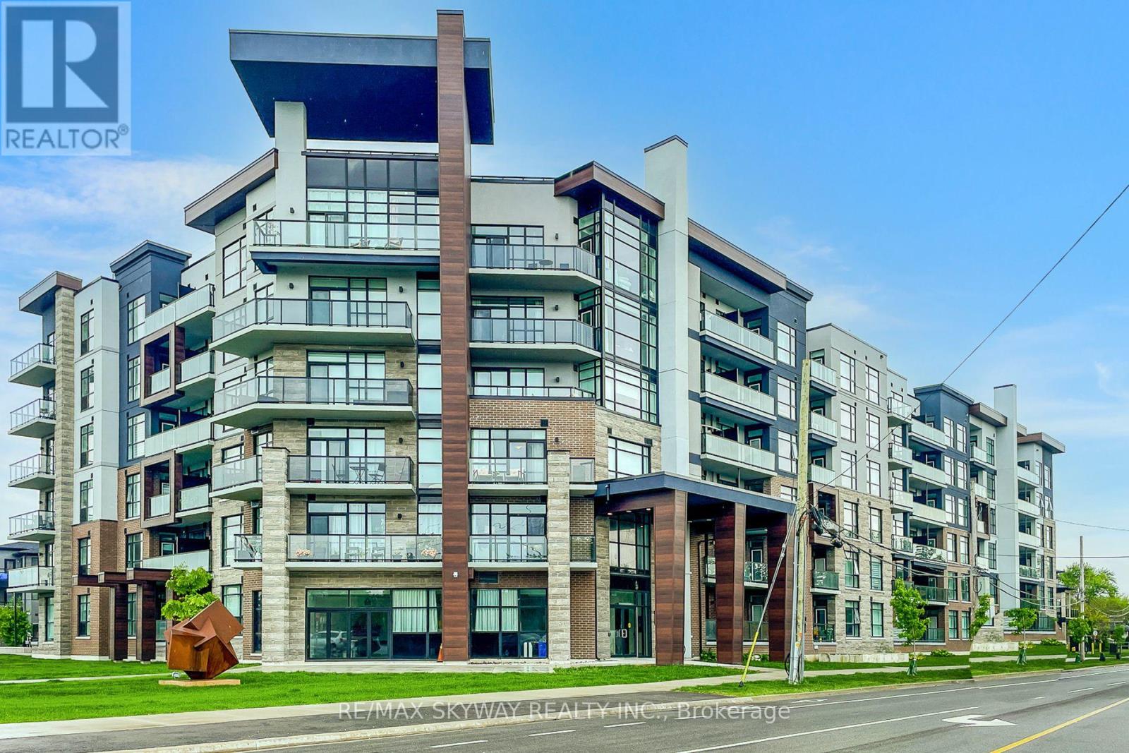 306 - 600 NORTH SERVICE ROAD, Hamilton, Ontario