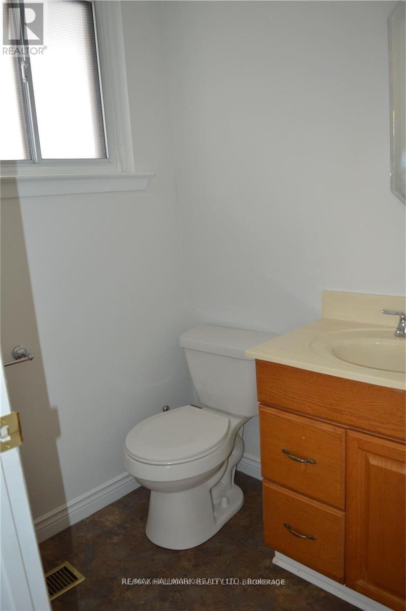 Main - 25 Glenridge Road, Barrie (Allandale Heights), Ontario  L4N 2X9 - Photo 27 - S12963418