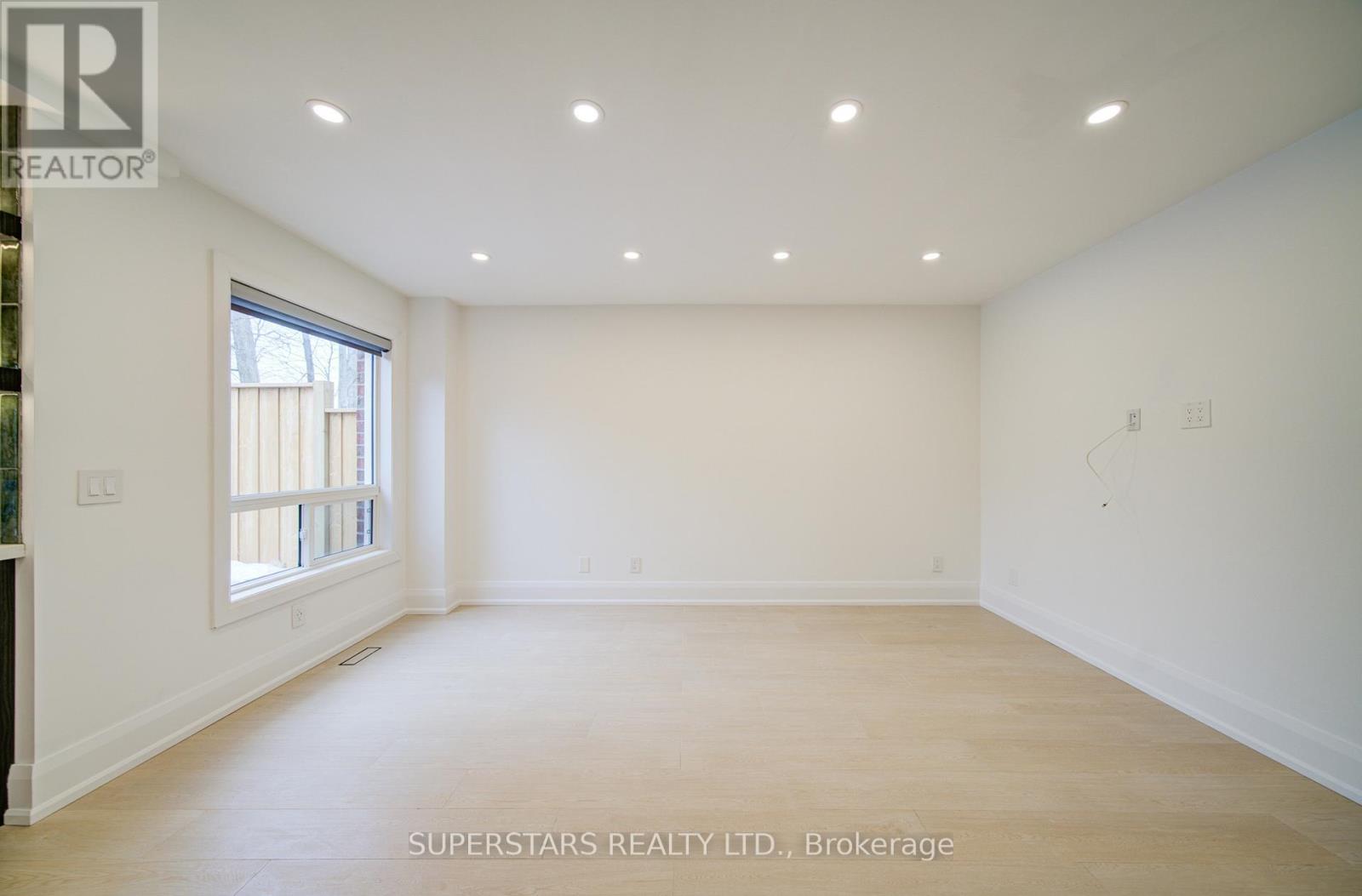 163 Brucker Road, Barrie, Ontario  L4N 8R8 - Photo 12 - S12963486