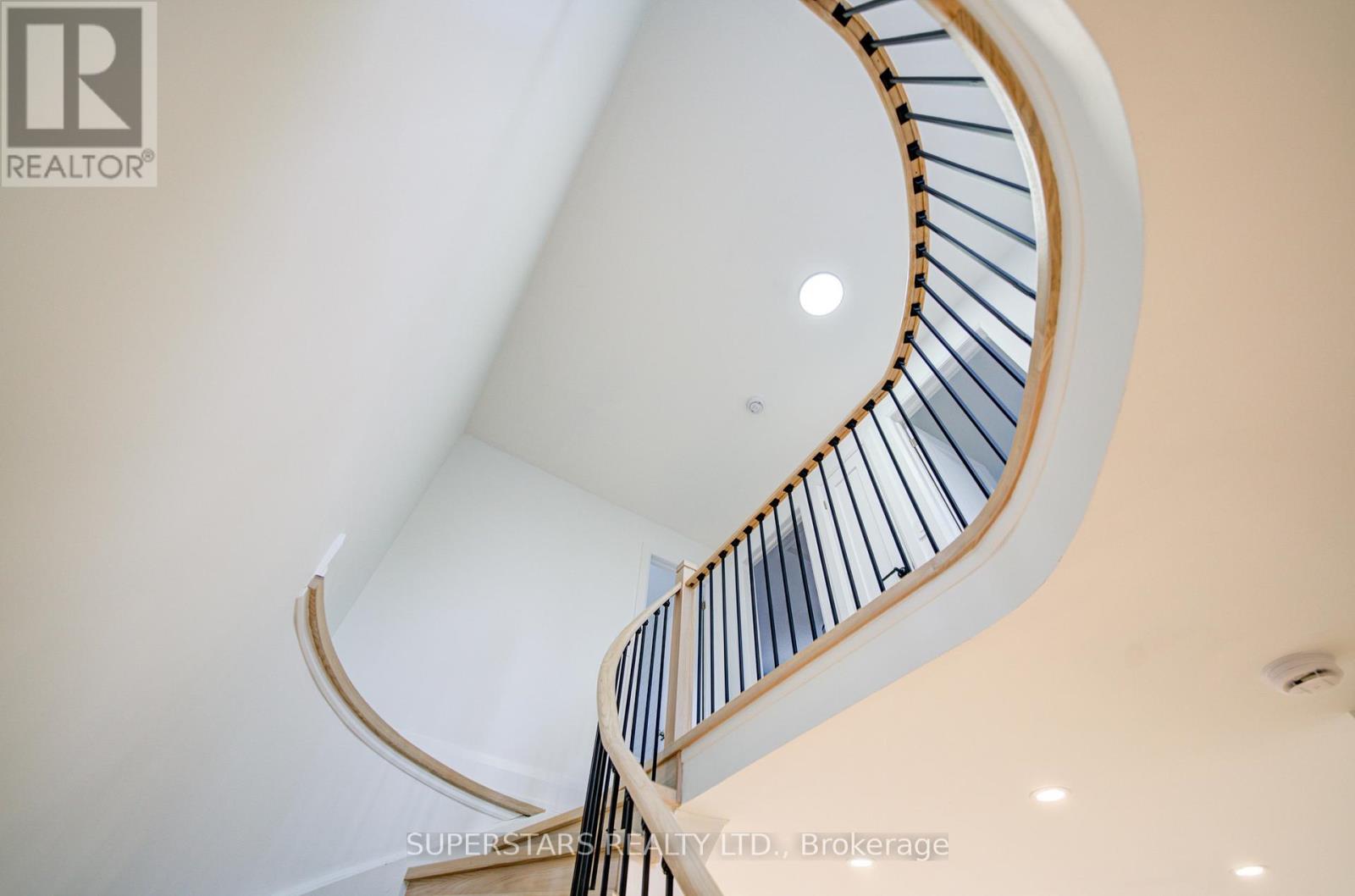 163 Brucker Road, Barrie, Ontario  L4N 8R8 - Photo 8 - S12963486