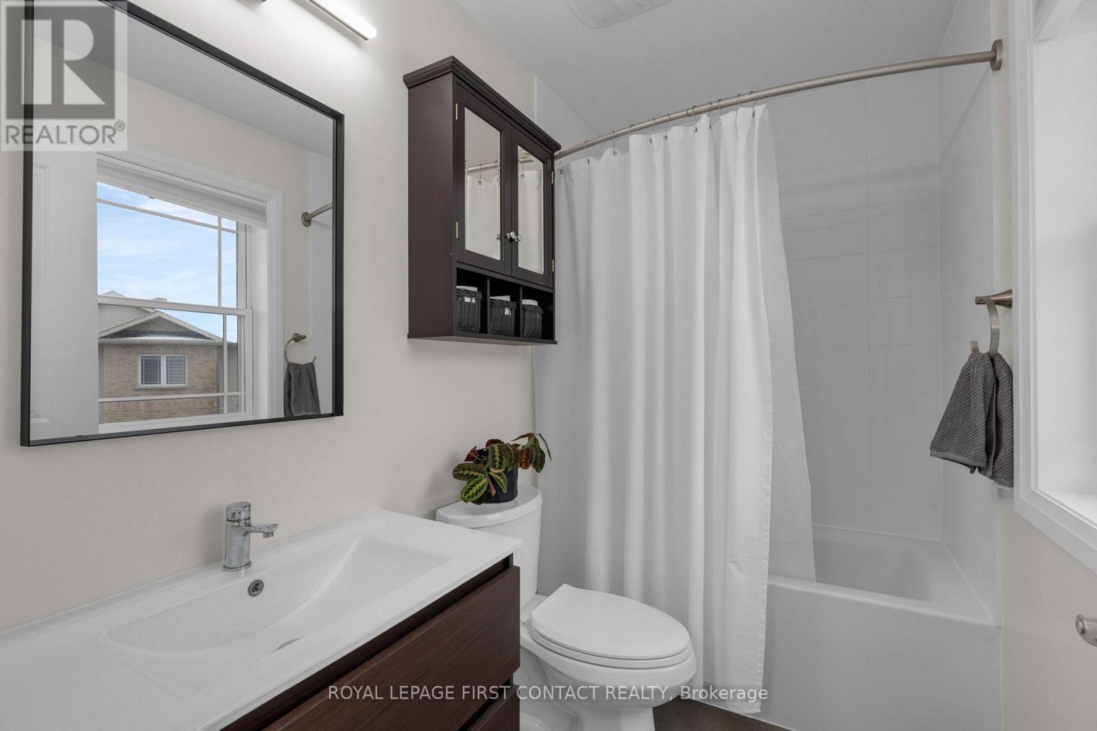 21 - 376 Blake Street, Barrie, Ontario  L4M 1J6 - Photo 16 - S12963522