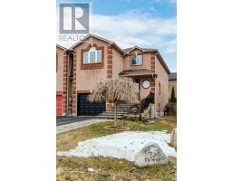 172 COURTNEY CRESCENT, Barrie, Ontario