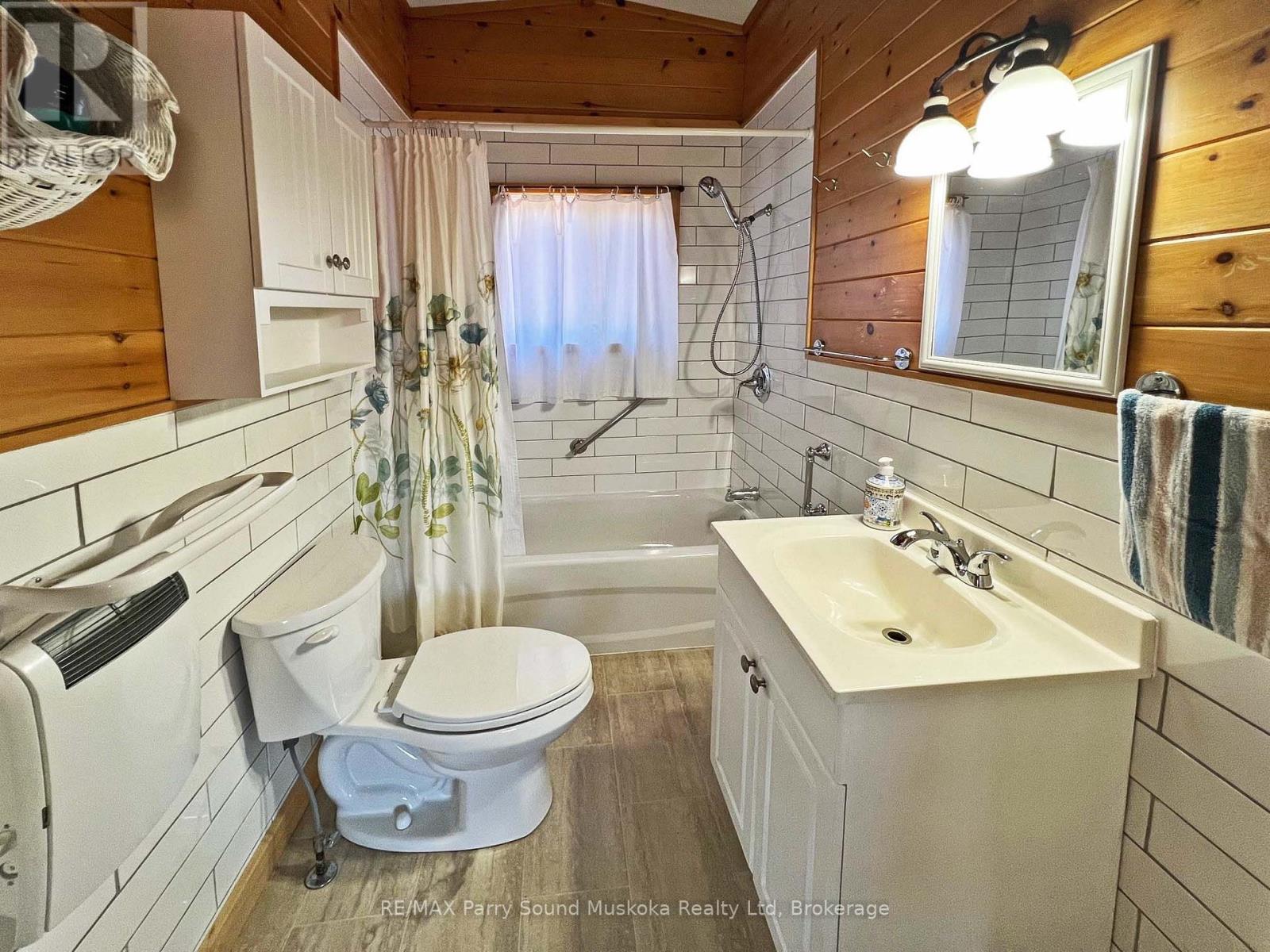 4, Lvl 1 - 3-111 North Shore Road, The Archipelago, Ontario  P0G 1K0 - Photo 12 - X12961286