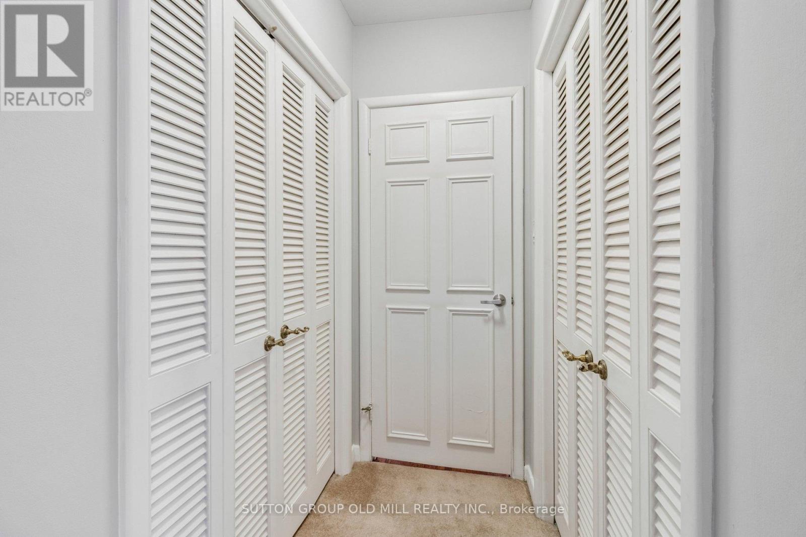 24 Tettenhall Road, Toronto, Ontario  M9A 2C3 - Photo 20 - W12963432