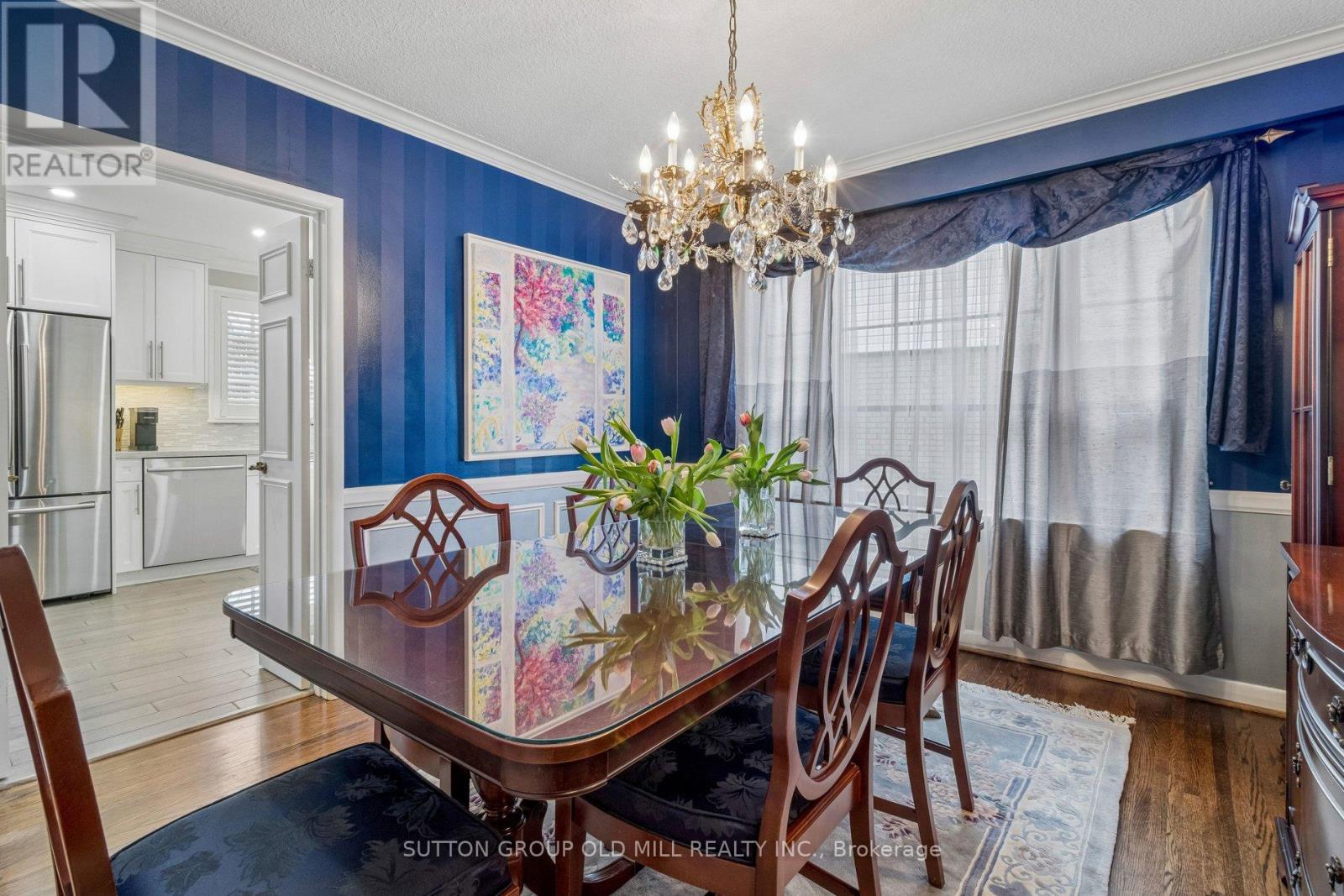 24 Tettenhall Road, Toronto, Ontario  M9A 2C3 - Photo 9 - W12963432