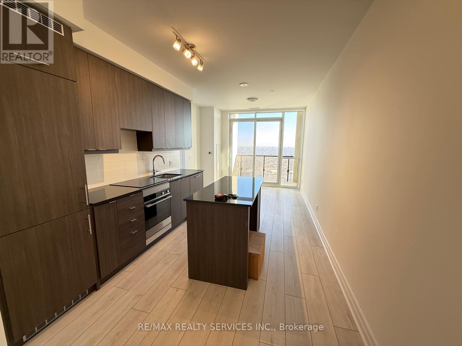 3902 - 30 Elm Drive W, Mississauga, Ontario  L5B 0N6 - Photo 12 - W12963436