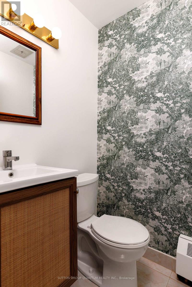 401 - 15 Elizabeth Street N, Mississauga, Ontario  L5G 2Z3 - Photo 35 - W12963442