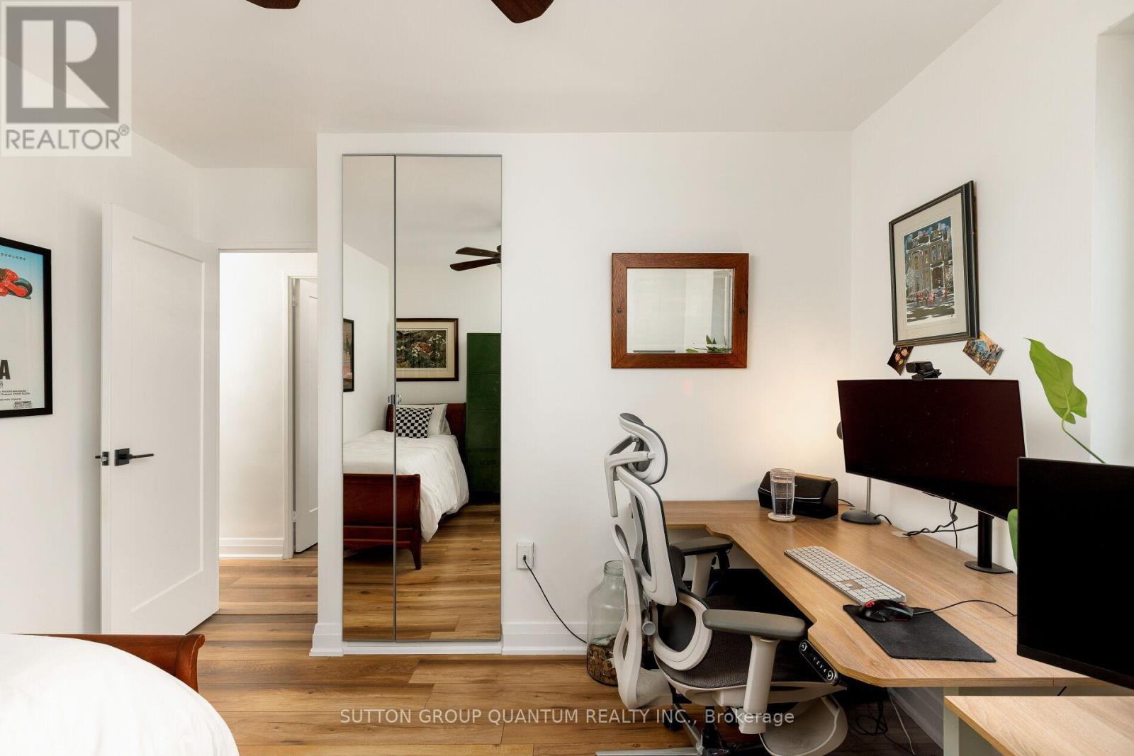 401 - 15 Elizabeth Street N, Mississauga, Ontario  L5G 2Z3 - Photo 39 - W12963442