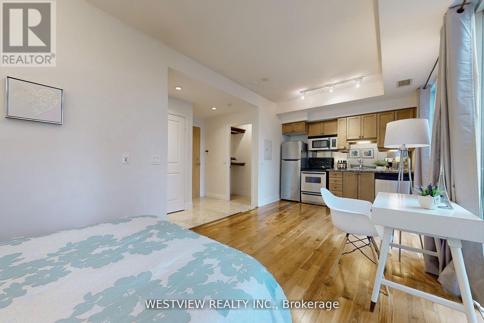 333 - 58 Marine Parade Drive, Toronto, Ontario  M8V 4G1 - Photo 3 - W12963444