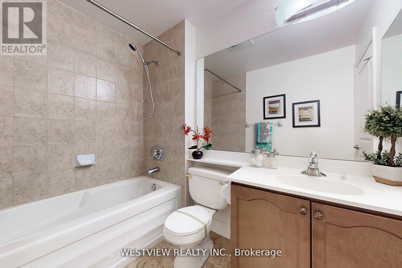 333 - 58 Marine Parade Drive, Toronto, Ontario  M8V 4G1 - Photo 8 - W12963444