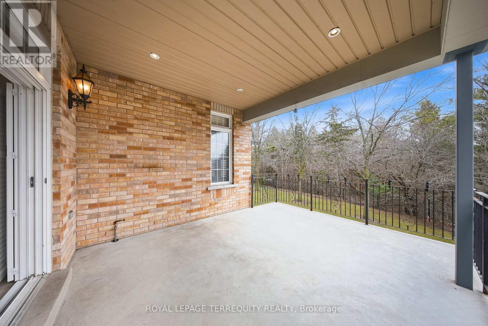 6445 Western Skies Way, Mississauga, Ontario  L5W 1H6 - Photo 16 - W12963464