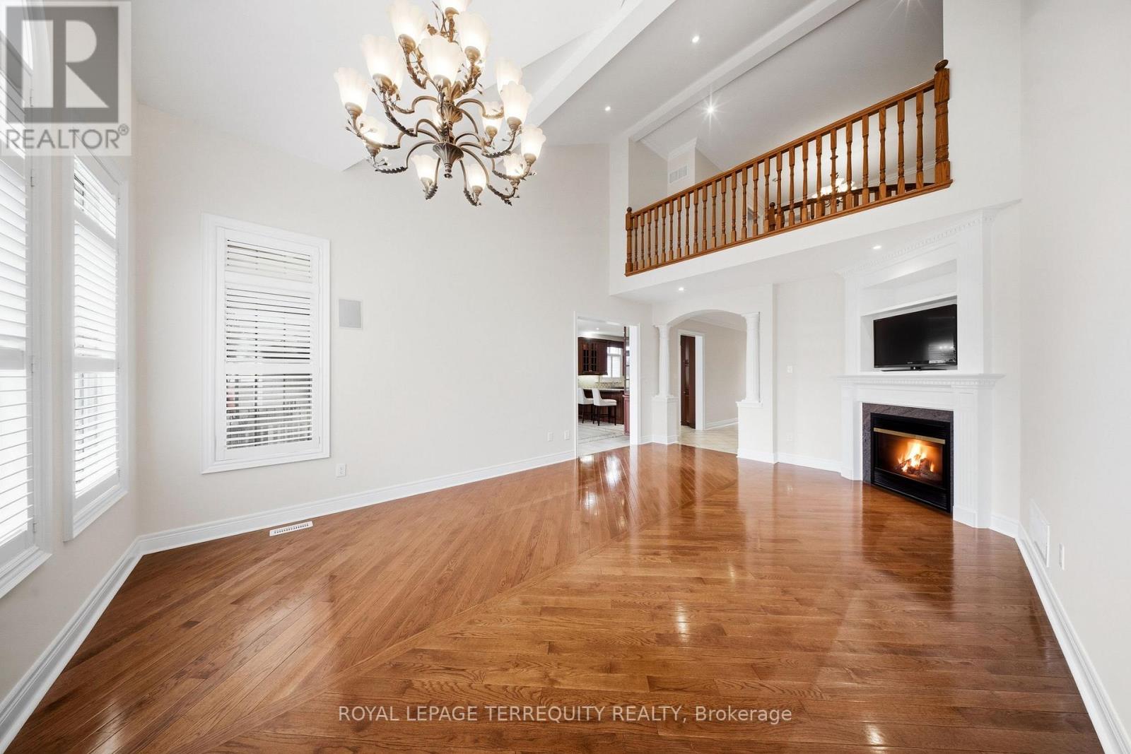 6445 Western Skies Way, Mississauga, Ontario  L5W 1H6 - Photo 19 - W12963464