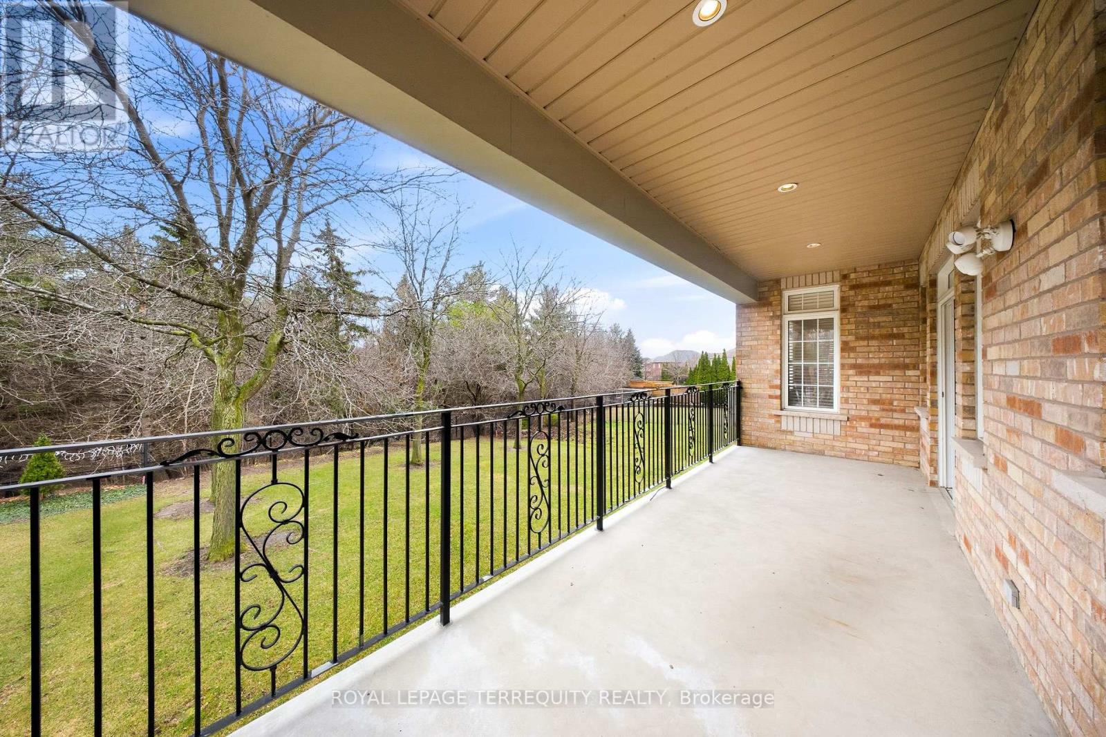 6445 Western Skies Way, Mississauga, Ontario  L5W 1H6 - Photo 26 - W12963464