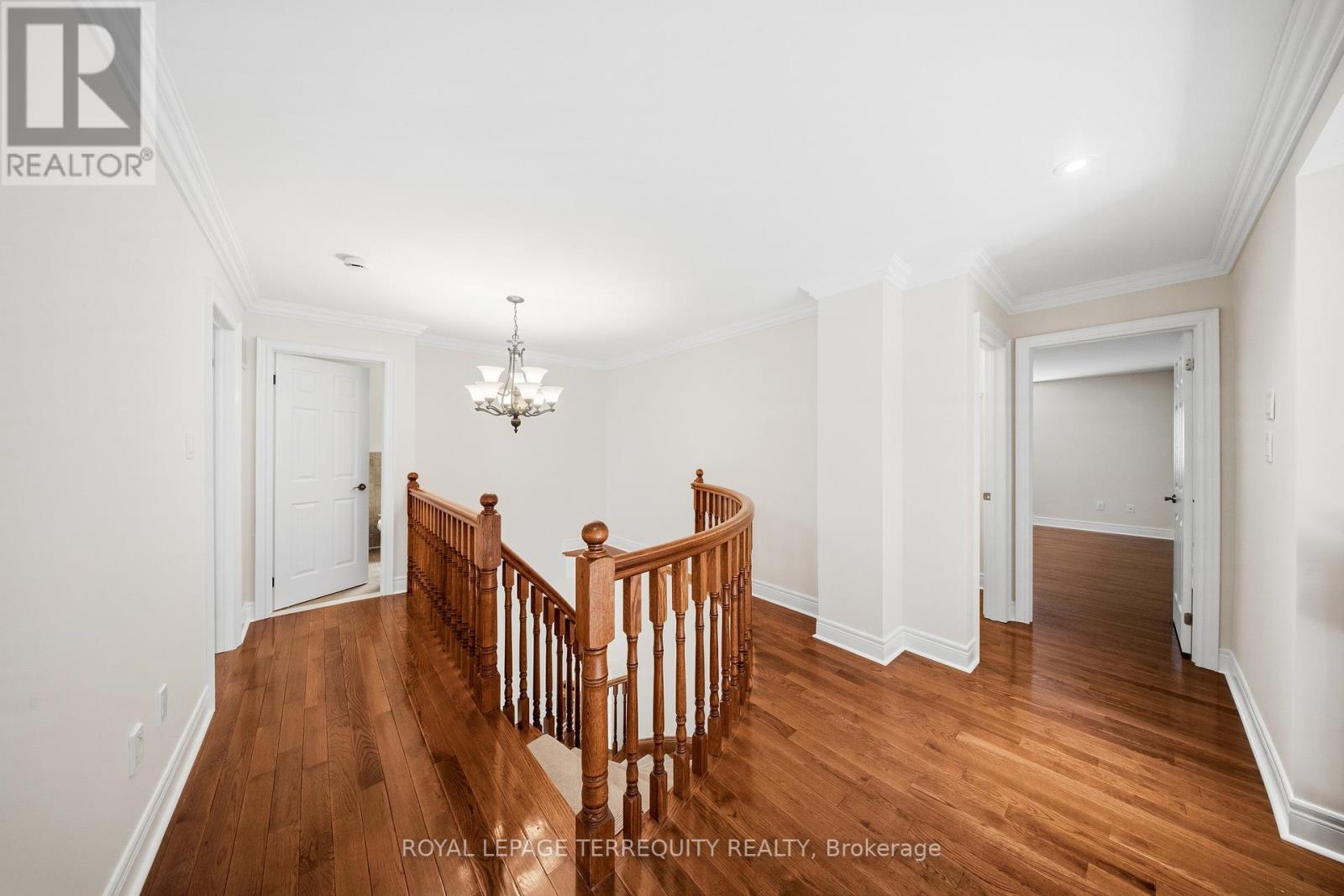 6445 Western Skies Way, Mississauga, Ontario  L5W 1H6 - Photo 27 - W12963464