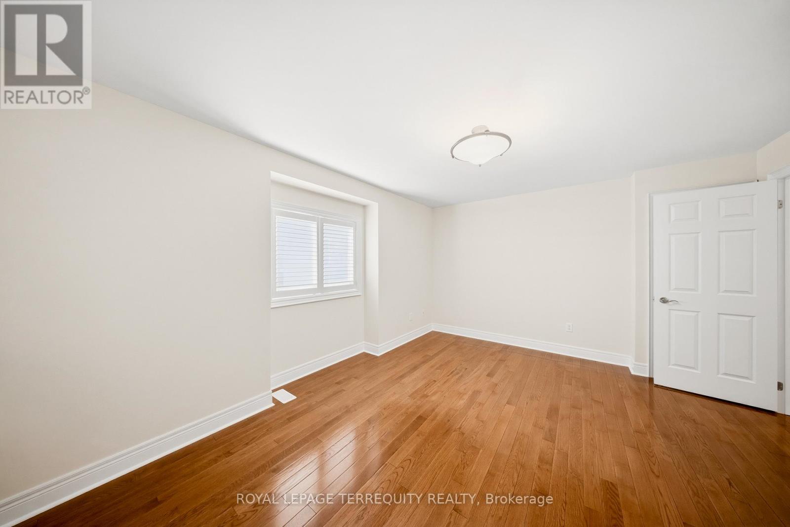 6445 Western Skies Way, Mississauga, Ontario  L5W 1H6 - Photo 31 - W12963464