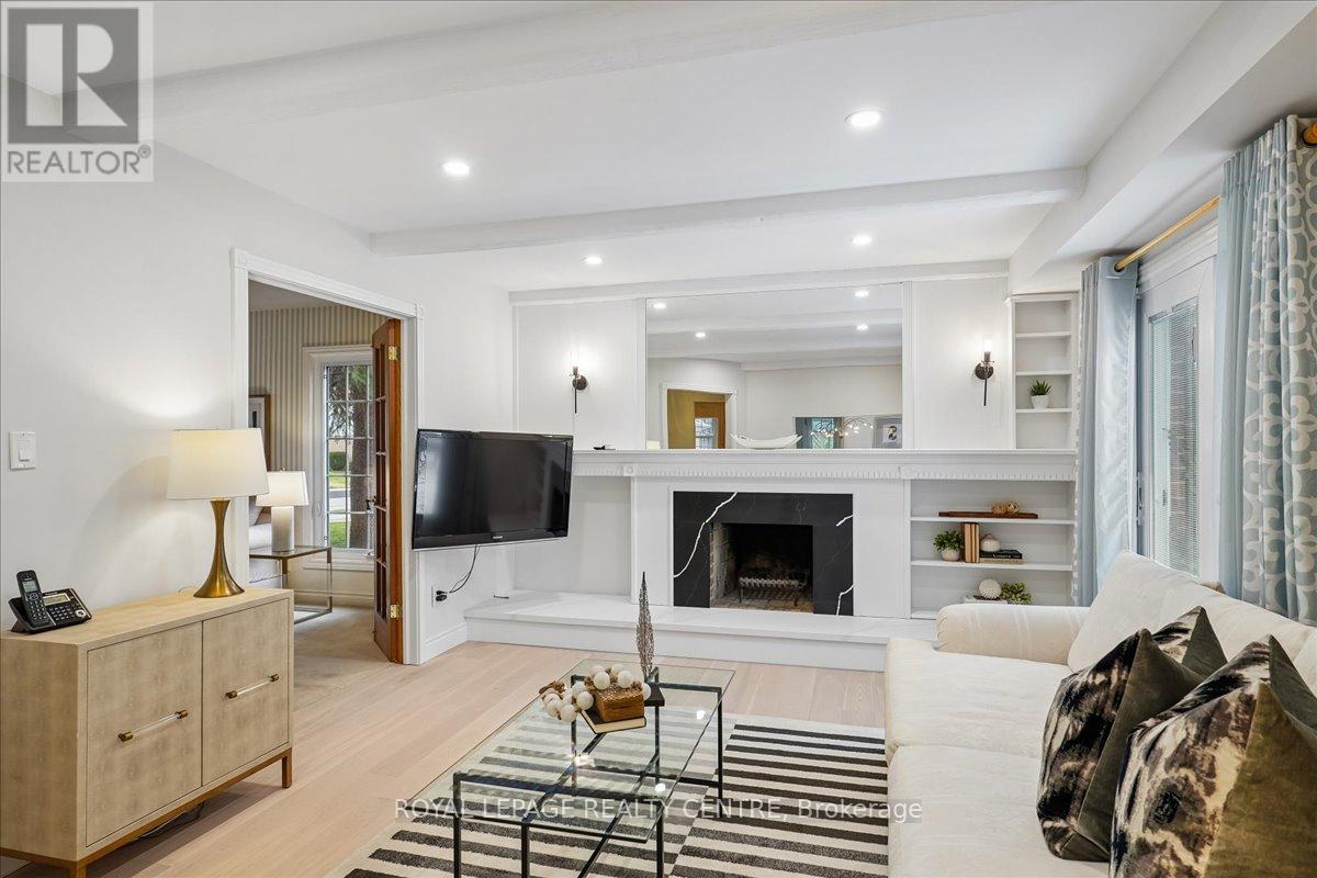 3459 Pitch Pine Crescent, Mississauga, Ontario  L5L 1P9 - Photo 11 - W12963488